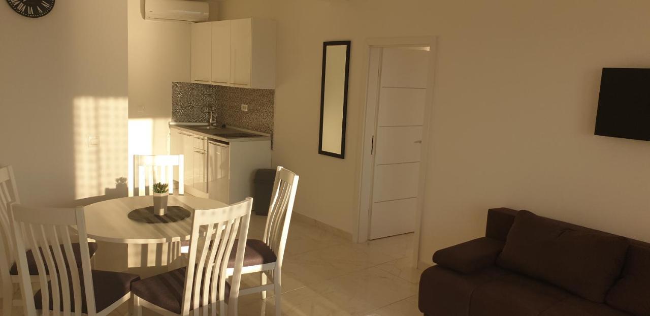 Apartmants Villa Lungo Mare Živogošće 외부 사진